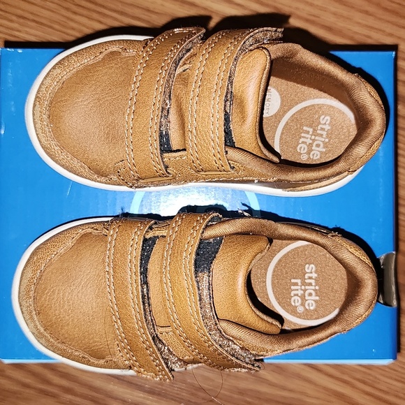 Stride Rite Sneakers - Picture 4 of 8